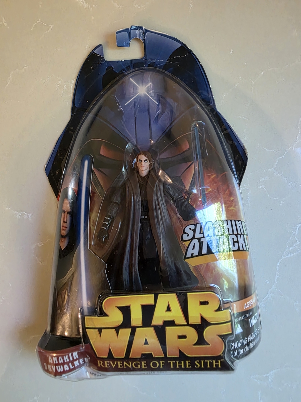 COLLECTABLE 2005 Star Wars Revenge of the Sith Anakin Skywalker Action Figure